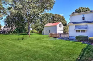 3383 W Shore Rd, Warwick, RI 02886 - Photo 38