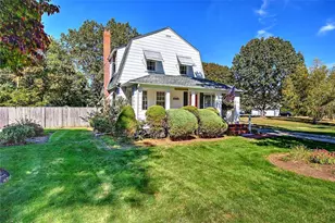 3383 W Shore Rd, Warwick, RI 02886 - Photo 2