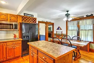 3383 W Shore Rd, Warwick, RI 02886 - Photo 12