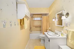 53 Maple Ave, North Smithfield, RI 02824 - Photo 18