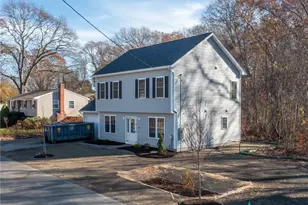 66 Medford St, Warwick, RI 02889 - Photo 2