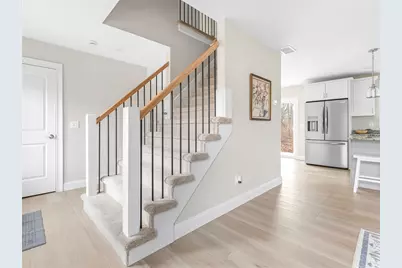 76 Medford Street, Warwick, RI 02889 - Photo 6