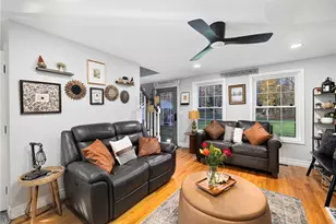 75 Hoxsie Rd, Richmond, RI 02892 - Photo 8