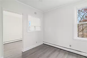 1303 Cranston St, Cranston, RI 02920 - Photo 18