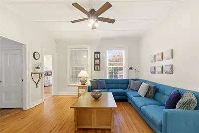 5 Elliot Place, Newport, RI 02840 - Photo 2