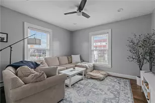 5 Elliot Pl, Newport, RI 02840 - Photo 16