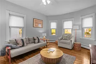 48 Constitution St, Bristol, RI 02809 - Photo 6