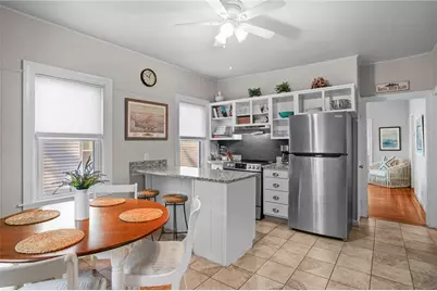 48 Constitution Street #1, Bristol, RI 02809 - Photo 10