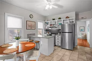 48 Constitution St, Bristol, RI 02809 - Photo 10