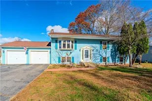 527 Cowesett Rd, Warwick, RI 02886 - Photo 2