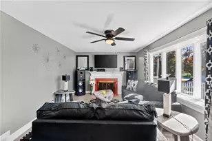 15 Don Ct, Pawtucket, RI 02861 - Photo 6