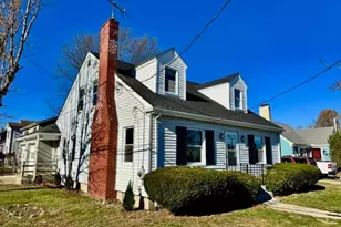 62 York Ave, Pawtucket, RI 02860 - Photo 2