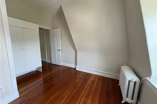 26 Ayrault St, Newport, RI 02840 - Photo 16