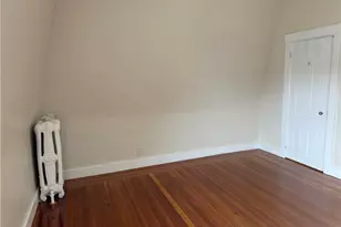 26 Ayrault St, Newport, RI 02840 - Photo 12