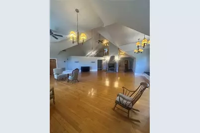 14 Bartlett Avenue, Cranston, RI 02905 - Photo 4