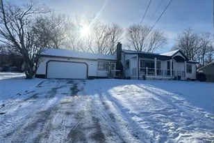 109 Kaufman Rd, Tiverton, RI 02878 - Photo 2