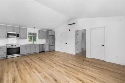 32 Exchange Street #203, East Greenwich, RI 02818 - Photo 8