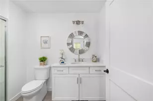 32 Exchange St, East Greenwich, RI 02818 - Photo 18