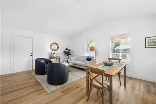 32 Exchange St, East Greenwich, RI 02818 - Photo 8