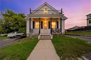 32 Maplewood Ave, Cranston, RI 02920 - Photo 2