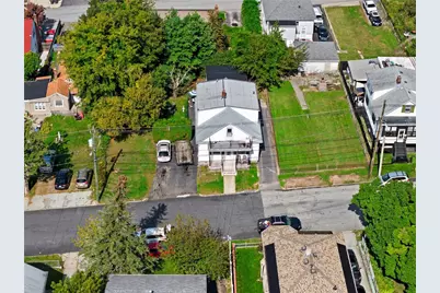 32 Maplewood Avenue, Cranston, RI 02920 - Photo 16