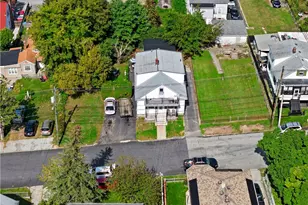 32 Maplewood Ave, Cranston, RI 02920 - Photo 16