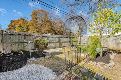 123 Payton Avenue, Warwick, RI 02889 - Photo 34