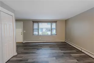 151 Willet Ave, East Providence, RI 02915 - Photo 4