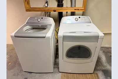 10 Stoneham Drive, Woonsocket, RI 02895 - Photo 18