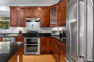 151 Drum Rock Ave, Warwick, RI 02886 - Photo 12