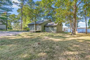 15 George W Finnerty Rd, Barrington, RI 02806 - Photo 2