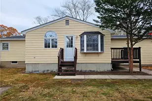 39 Damon Ave, Warwick, RI 02889 - Photo 28