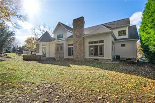 7 Oak Tree Ln, Cranston, RI 02920 - Photo 36