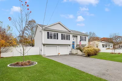 23 Clara Avenue, Warwick, RI 02889 - Photo 2