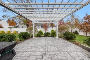 23 Clara Ave, Warwick, RI 02889 - Photo 24