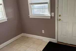 11 Ocean Ave, Warwick, RI 02889 - Photo 4