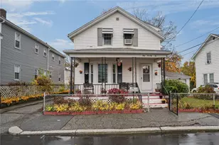 172 Ivy St, East Providence, RI 02914 - Photo 2