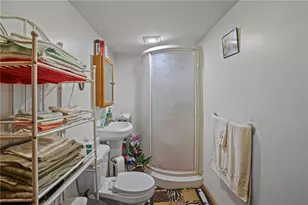 172 Ivy St, East Providence, RI 02914 - Photo 20