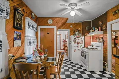 172 Ivy Street, East Providence, RI 02914 - Photo 14