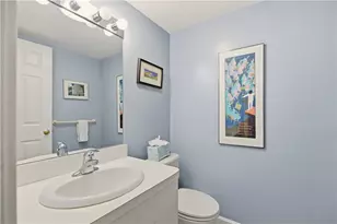 41 Lawton Brook Ln, Portsmouth, RI 02871 - Photo 10