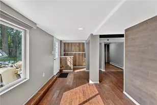 26 Westmore St, Providence, RI 02910 - Photo 24