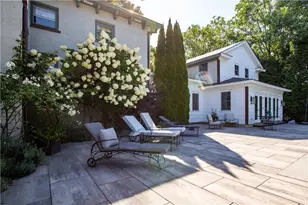 443 Bellevue Ave, Newport, RI 02840 - Photo 22