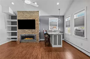 79 Carpenter St, Warwick, RI 02886 - Photo 32