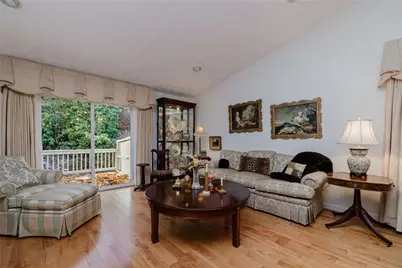 32 Hunters Run, North Providence, RI 02904 - Photo 12