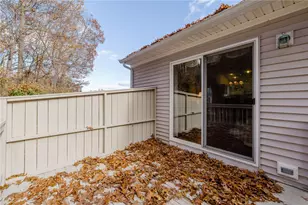 32 Hunters Run, North Providence, RI 02904 - Photo 36