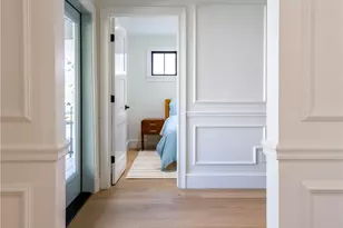 7 Dearborn St, Newport, RI 02840 - Photo 2