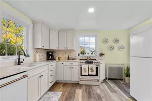 72 Kane Ave, Middletown, RI 02842 - Photo 1