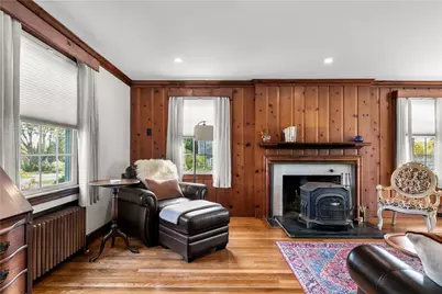 72 Kane Avenue, Middletown, RI 02842 - Photo 6