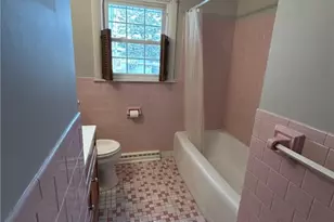 75 Hopeworth Ave, Bristol, RI 02809 - Photo 6