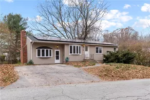 77 MacArthur Blvd, Coventry, RI 02816 - Photo 2